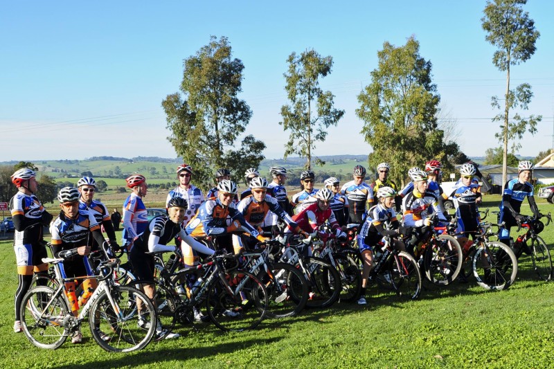 Warragul's 2013 contingent (Thommo and Michelle Scurr not pictured)