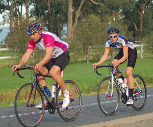 Who said racing is hard? Jayden Manintveld enjoys Matt Parkinson doing all the work - photo Jen Davies